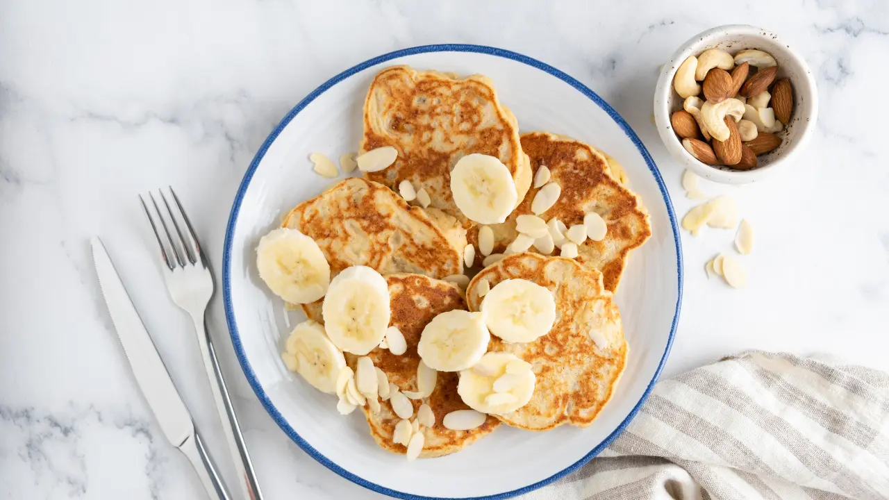 Gummy Banana Pancakes