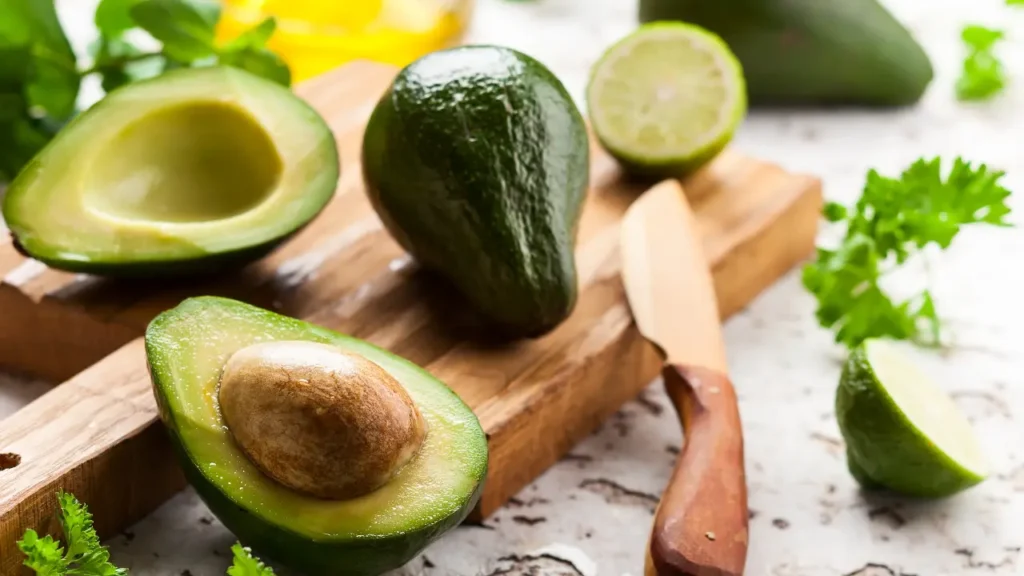 What to mix with avocado